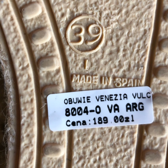 NWT - Venezia - Suede Espadrilles - Bone / Silver - Picture 6 of 9